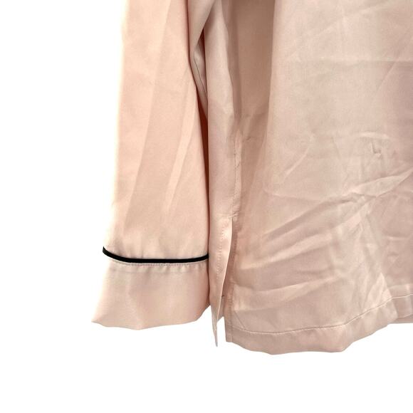 Victoria’s Secret women’s pastel pink satin pajama set - Picture 9 of 16